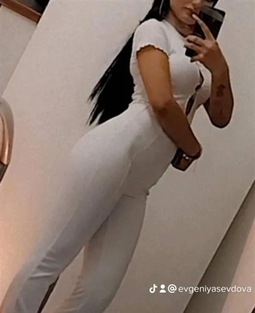 Escort Model Ajsu, Malaysia - 12410