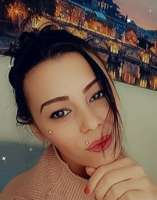Annamy, horny girls in Germany - 18514