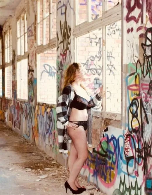 Escort Model Arbres, Austria - 12245