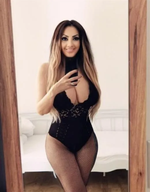 Escort Model Assumpta, Hungary - 2066