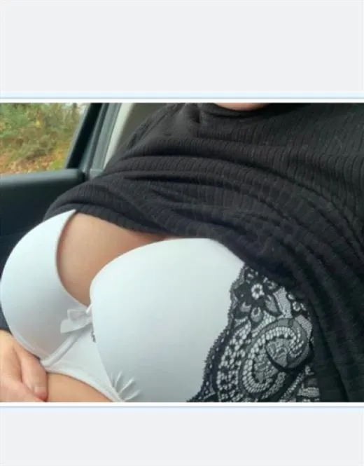 Escort Asuamah, France - 2650