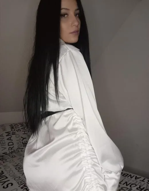 Escort Ayano, Bahrain - 6952