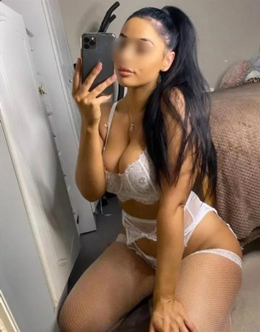 Escort Model Bairu, Switzerland - 5412