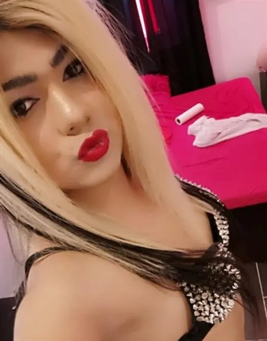Escort Belmira, Canada - 10321