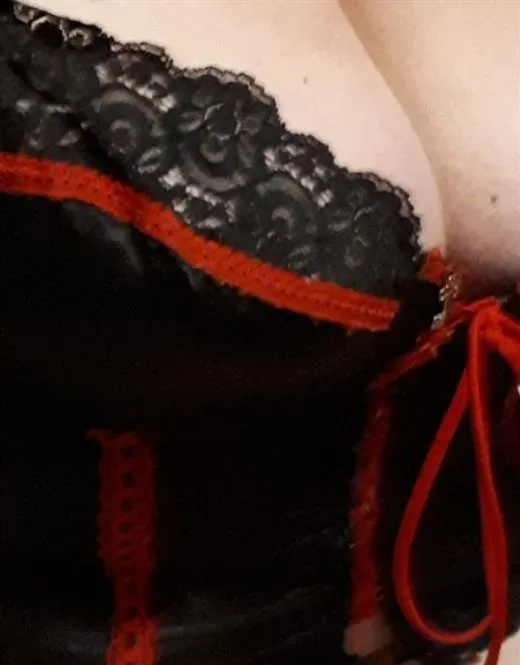 Escort Model Clautidia, Finland - 5963