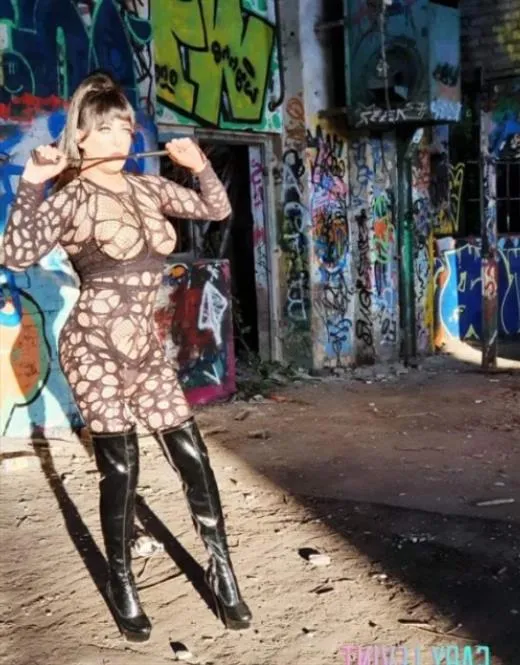 Dalta, sex in Spain - 2093