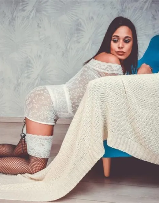 Deville, escort in Luxembourg - 6074