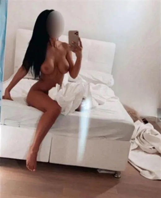 Dila Lori, horny girls in Germany - 5060