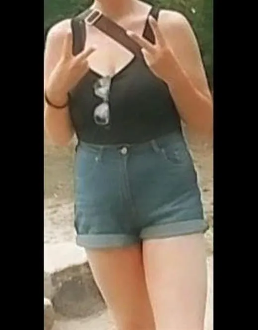 random escort 9
