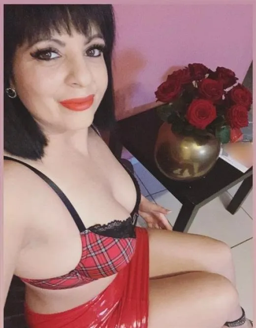 Escort Model Emeley, Belgium - 3123