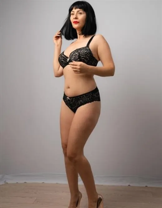 Escort Model Ersin, Ireland - 1550