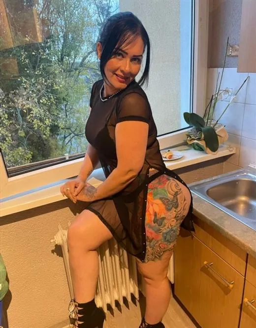 Fakhre, escort in Germany - 5058