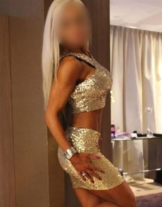 Escort Hanzla, Canada - 10886