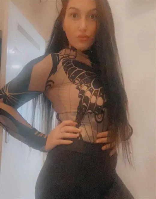 Escort Model Jenar, Netherlands - 13784