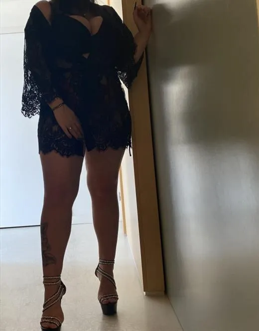 Escort Jilio, UAE - 6075