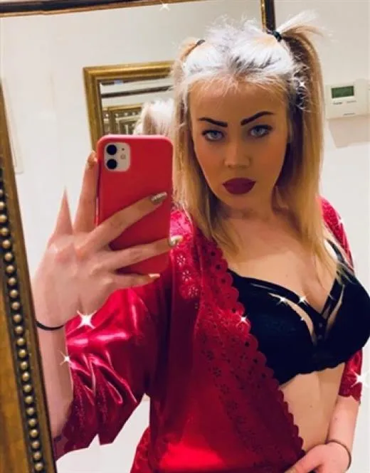 Escort Model Kamjan, Switzerland - 6712