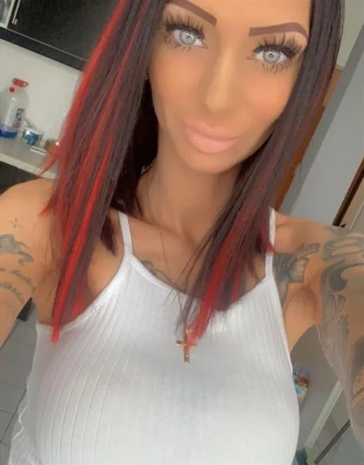Kayed, horny girls in Germany - 1451