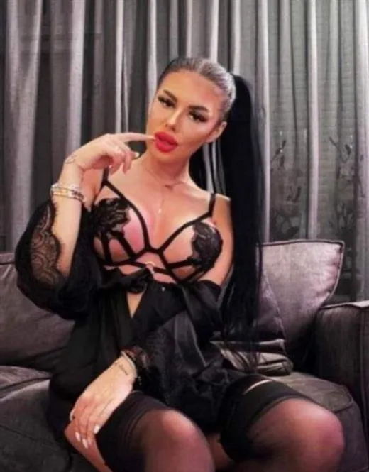 Escort Model Li Chin, Austria - 4934