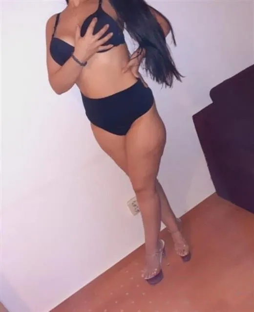 random escort 15