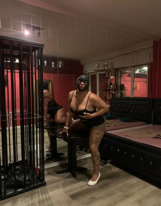 Mahnoosh, sex in France - 14513