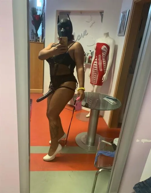 Escort Model Mahnoosh, France - 18756