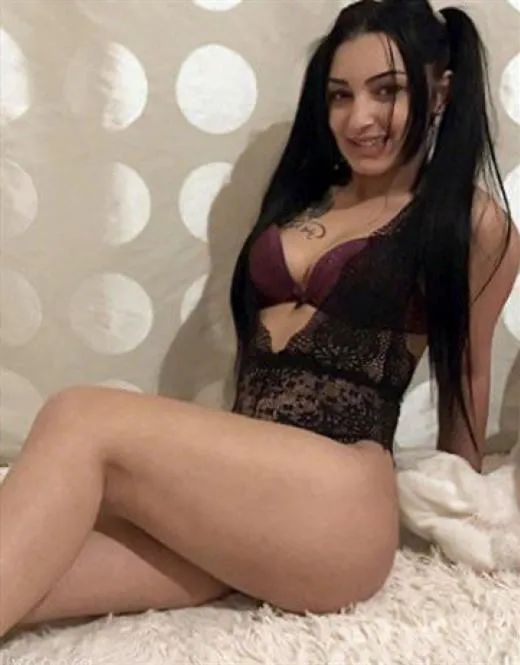 Escort Model Malaketh, Norway - 5018