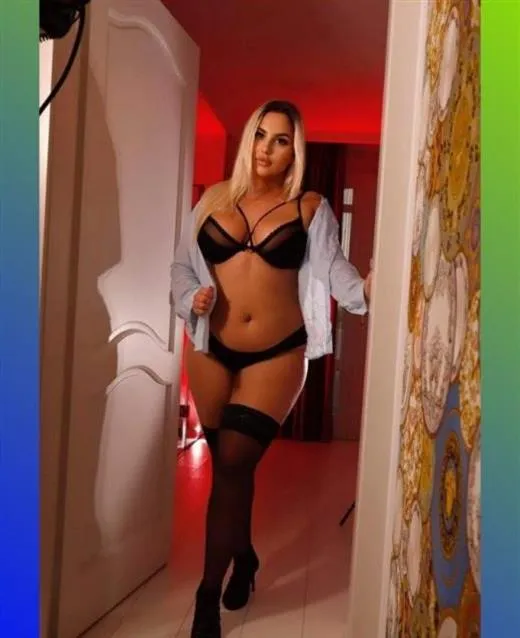 Mamit, horny girls in Germany - 13905