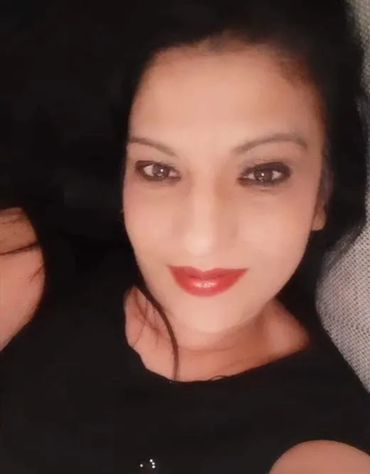 Escort Model Mao Hua, Malta - 9364