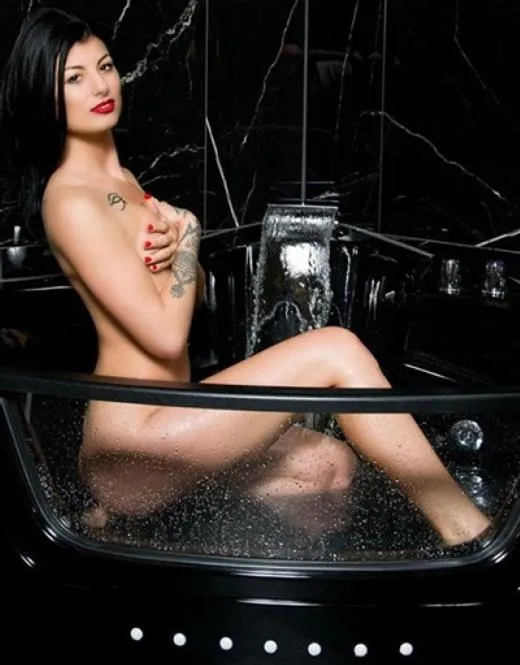 Mari Atta, escort in Ireland - 8135