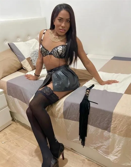 Meganne, horny girls in Caribbean - 13381