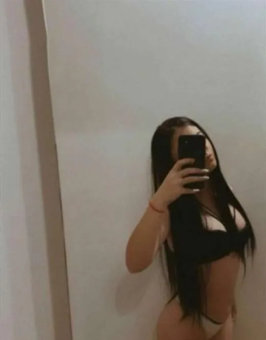 Escort Minarti, Malaysia - 12022