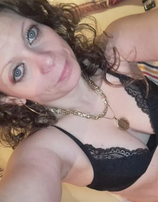 Mujizeh, escort in Germany - 14098