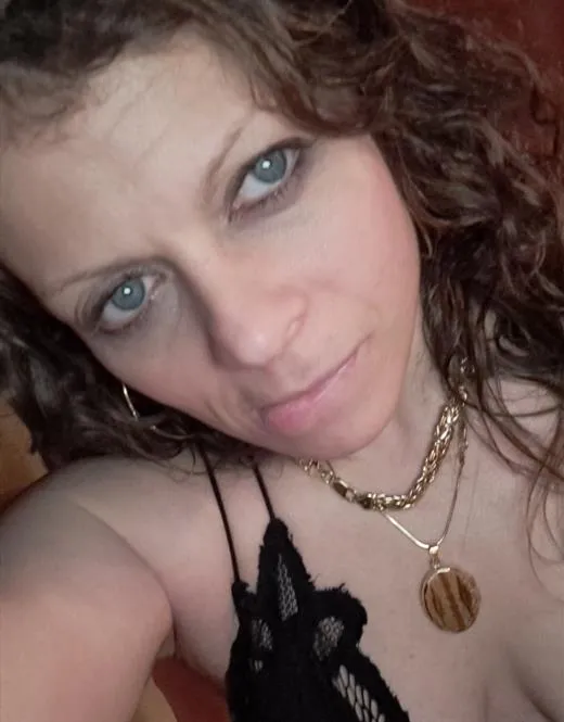 Mujizeh, horny girls in Germany - 1011