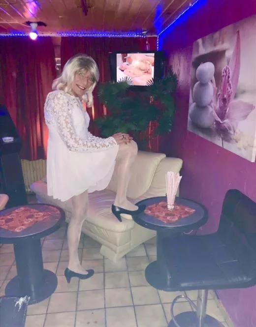 Escort Niroshinie, Italy - 9979