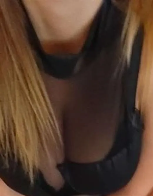 Escort Model Okbu, Portugal - 3949