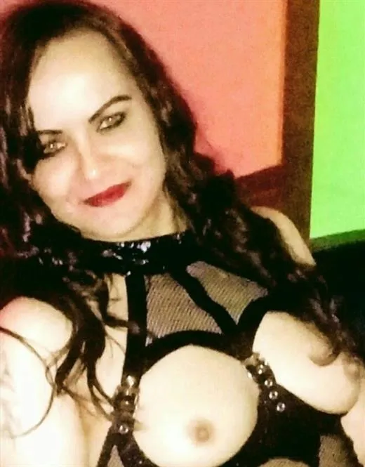 Parniyansadat, horny girls in Italy - 19461