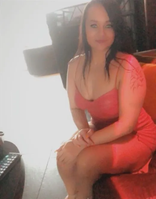 Parniyansadat, horny girls in Italy - 14171