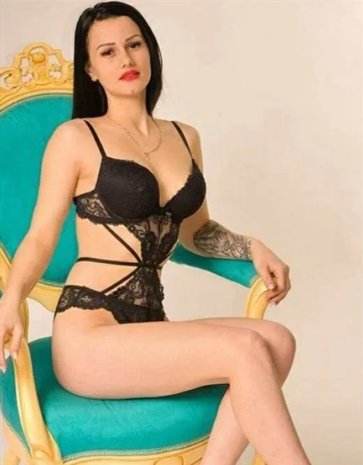 Qaro, horny girls in Canada - 983