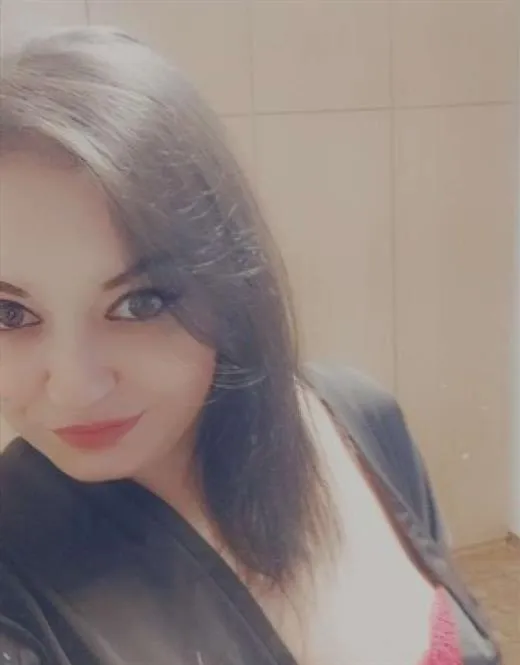 Sehrash, horny girls in France - 7640