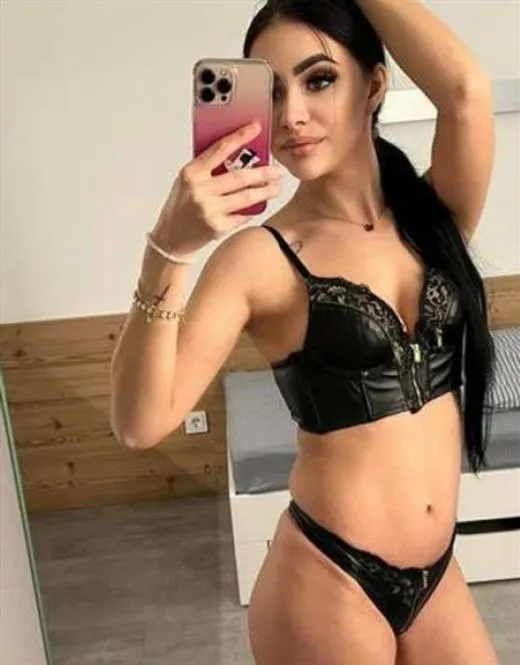Escort Tare, Malaysia - 10447