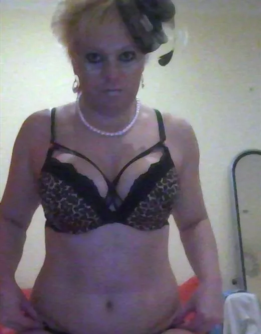 Escort Temysha, Greece - 3498