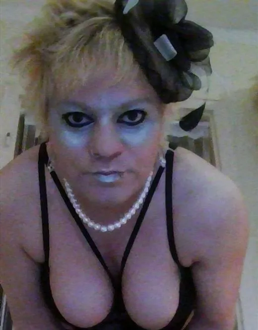 Temysha, horny girls in Greece - 4936