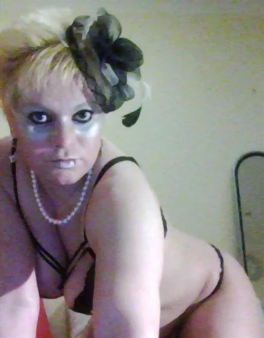 Escort Temysha, Greece - 293