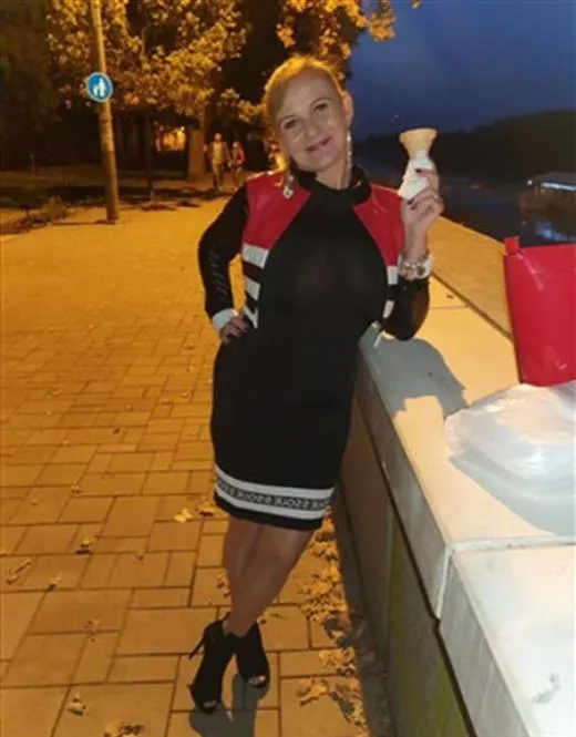 Tsgeroman, horny girls in Austria - 2684