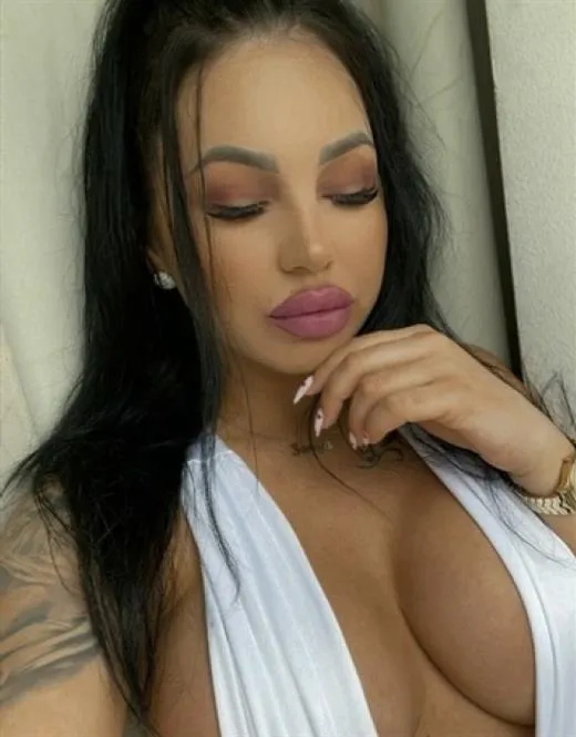 Escort Model Ulle Mai, France - 17324