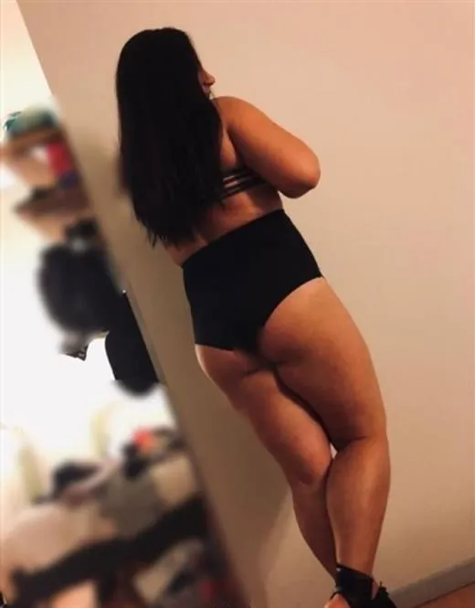 Vnessacouple, sex in Switzerland - 10344