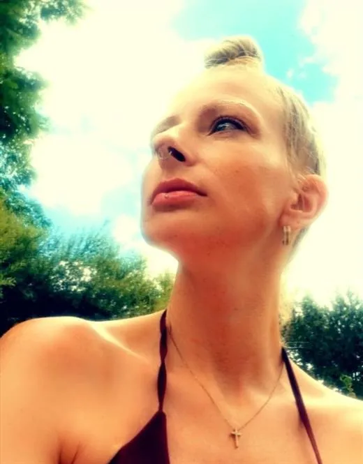 Escort Model Zaurovna, Netherlands - 8487
