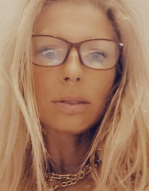 Zaurovna, horny girls in Netherlands - 17305