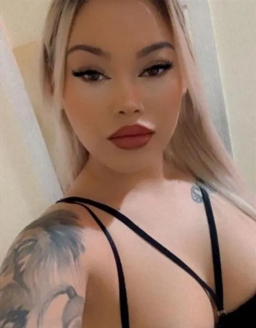 Escort Model Zizi Zainab, Malta - 7731
